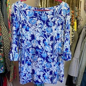 Size M Lilly Pulitzer top